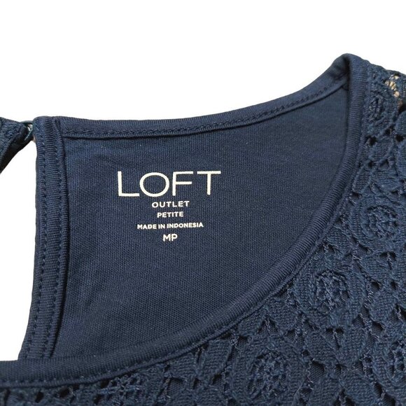 Ann Taylor LOFT Women's Petite Navy Blue Sleeveless Lace Blouse - Picture 4 of 6